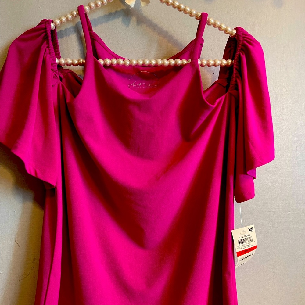 Flutter sleeve blouse